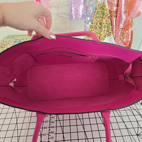 Pink Zip Tote - Target - Picture 15 of 16